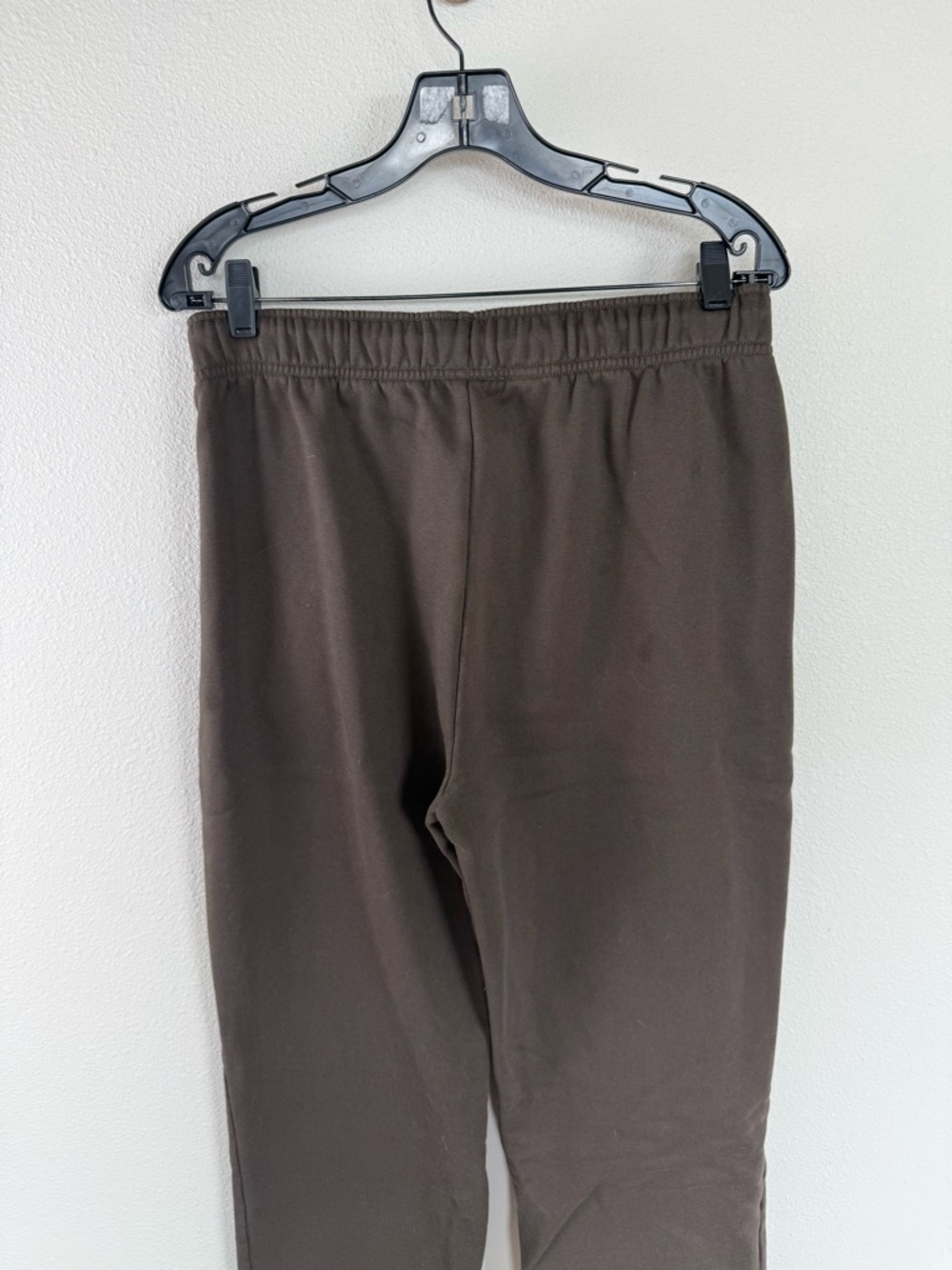ALO Yoga Accolade Straight Leg Sweatpant Espresso Brown Athleisure Casual Medium - Picture 9 of 14